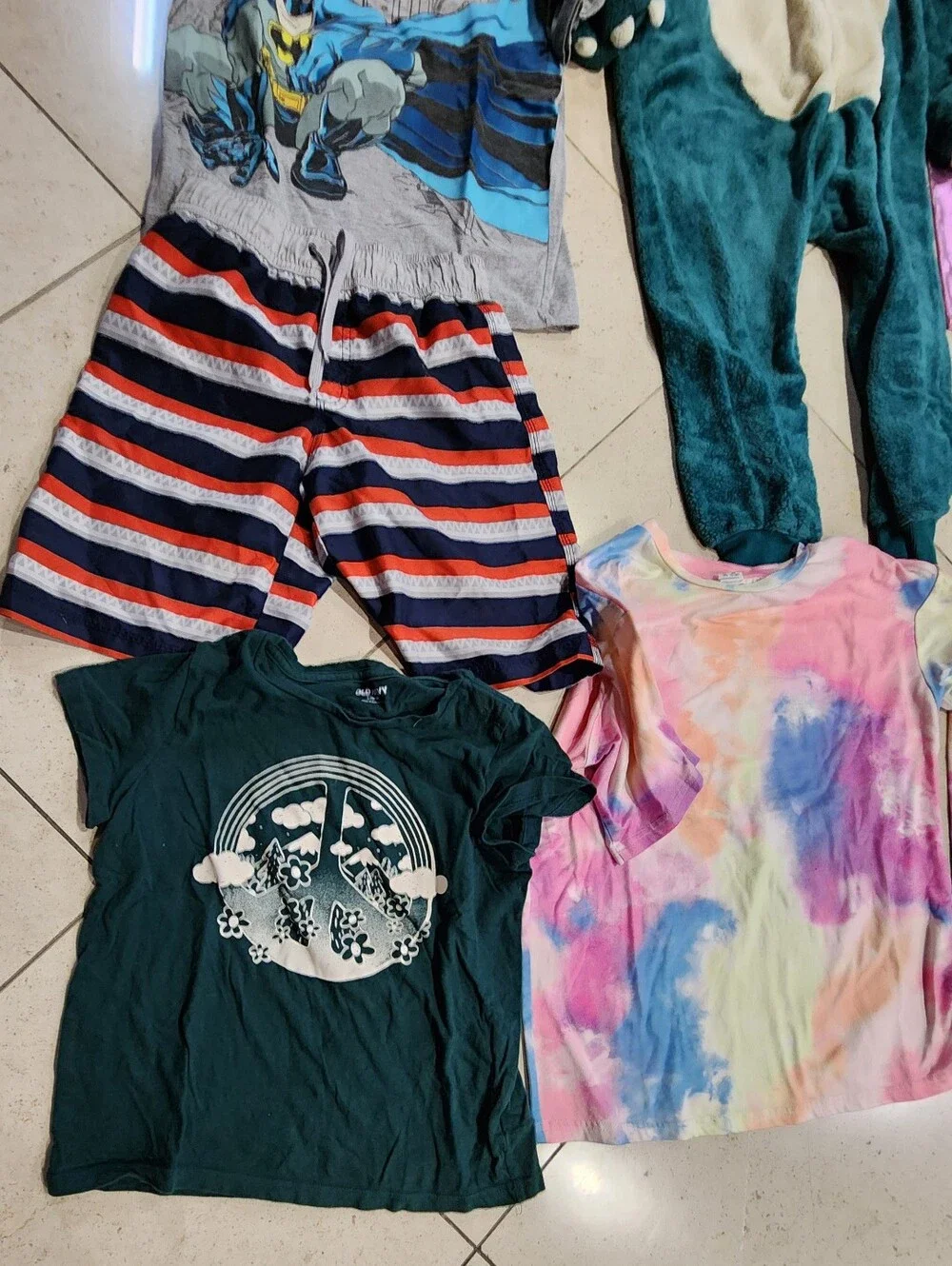 Kids Child Boys & Girls Clothes 11-12 Years Lot of 12 Pieces